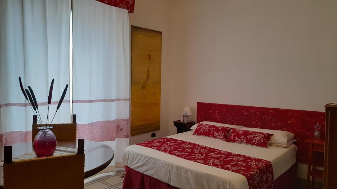 L'Indià Vittorio Affittacamere Alghero Extérieur photo